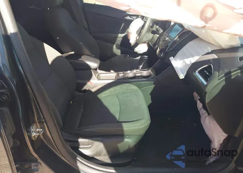 2018 Chevrolet Cruze Lt Auto z USA, uszkodzony, nr VIN 1G1BE5SMXJ7155762